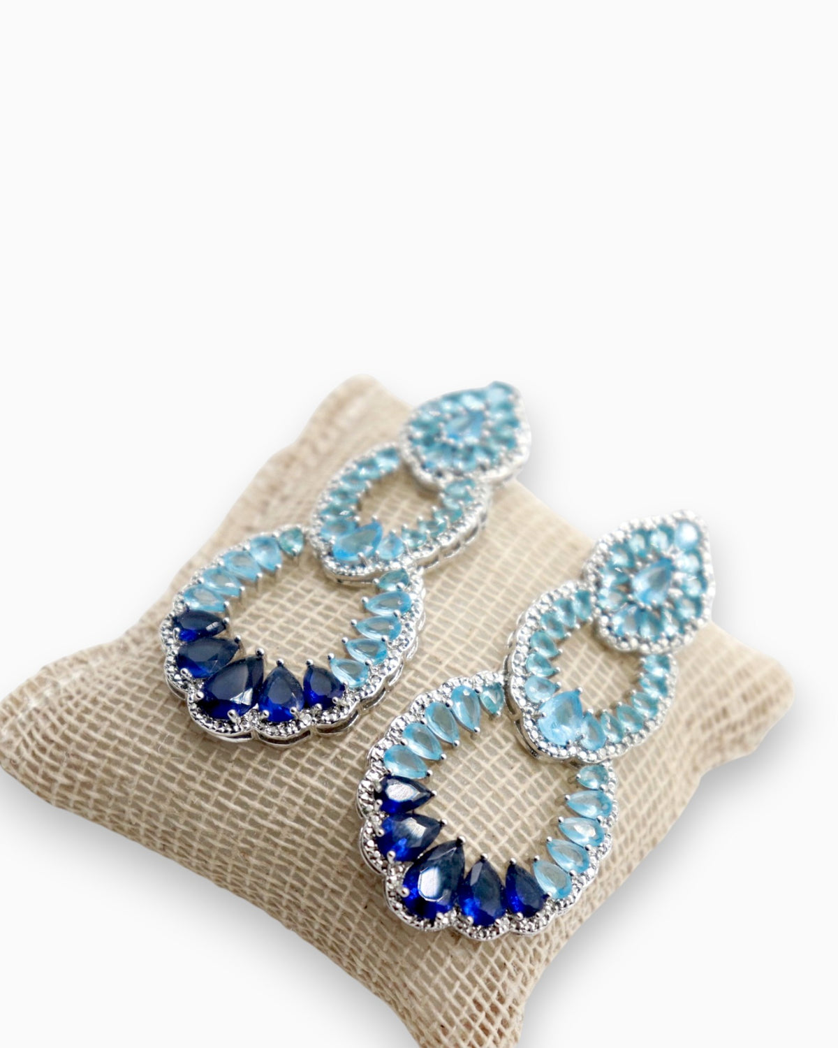 Aretes Madre Reina