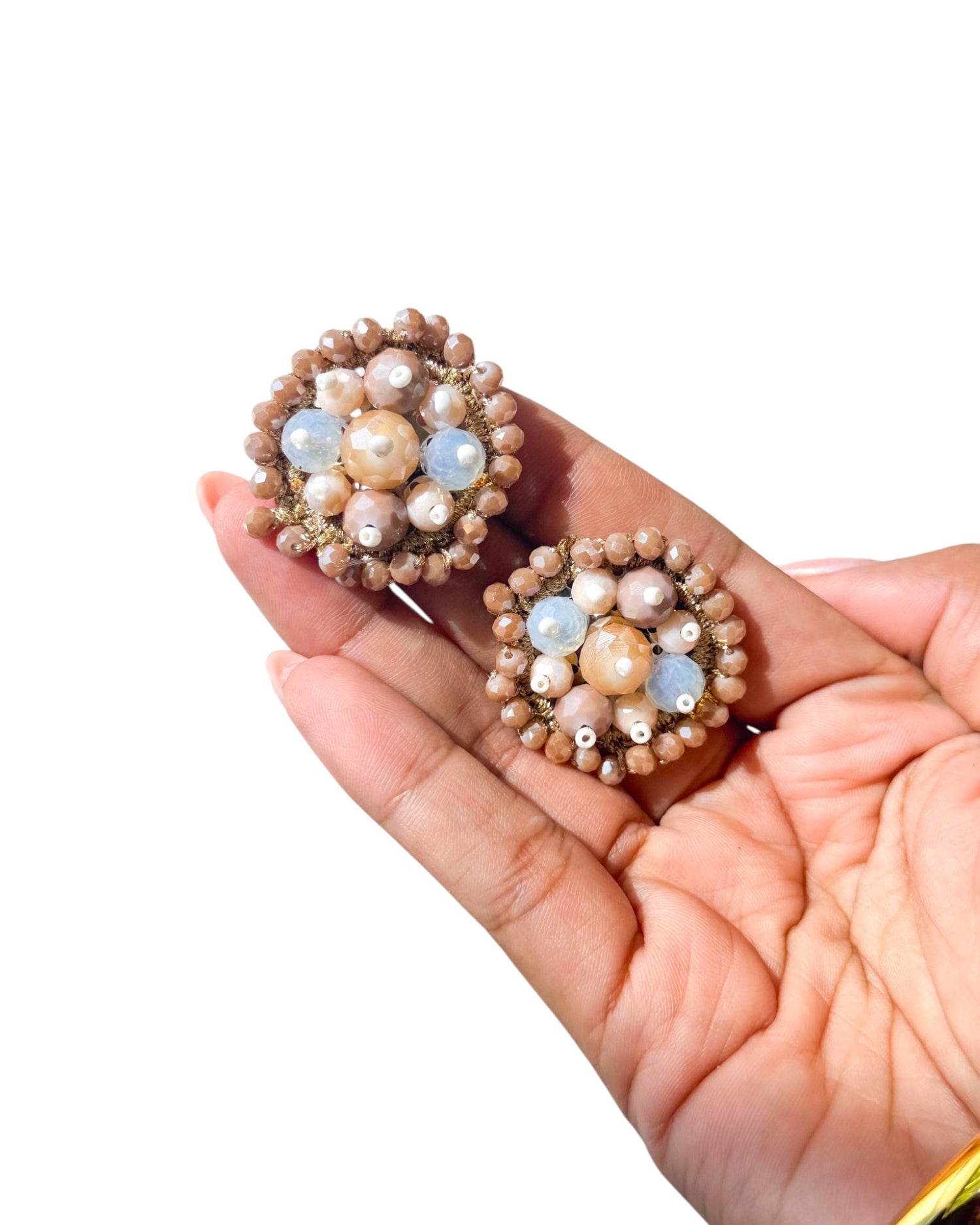 Aretes Carena